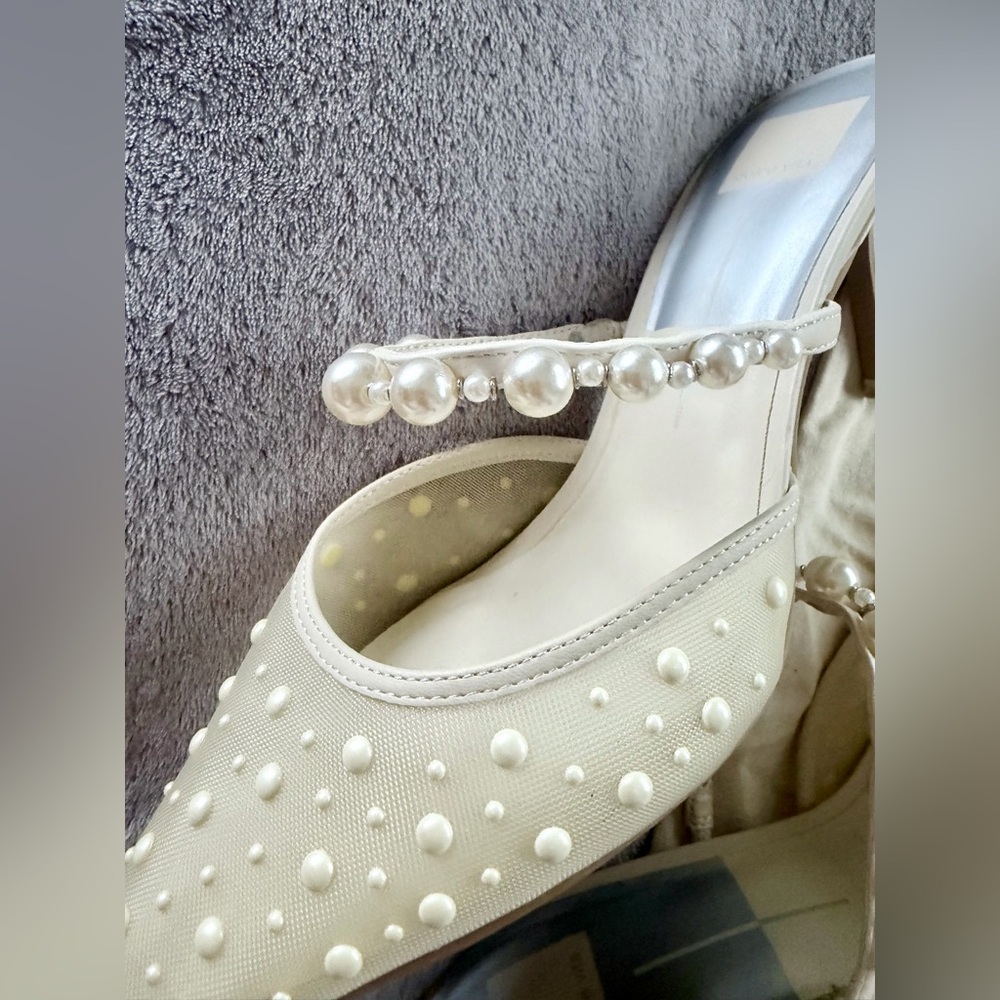 Dolce Vita White Textured Beaded Mesh Pointed Toe Pearl-Embellished Heels S - Picture 3 of 5